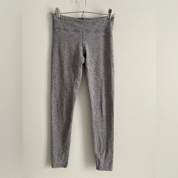 IVIVVA LULULEMON Girls  Heathered Gray Leggings Size 12 - Picture 1 of 12